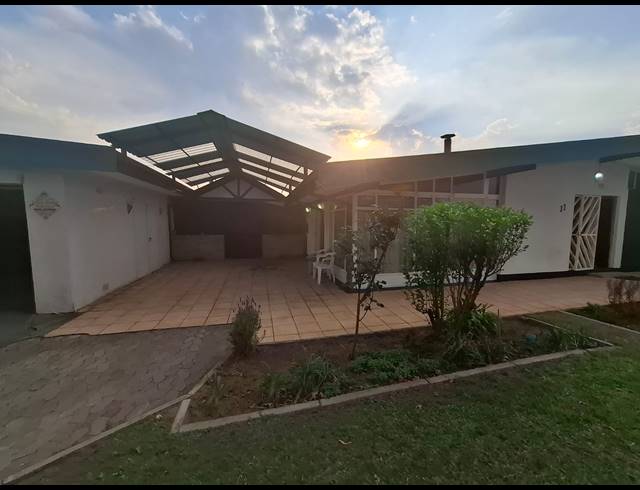 4 BEDROOM HOUSE SOLD IN THREE RIVERS